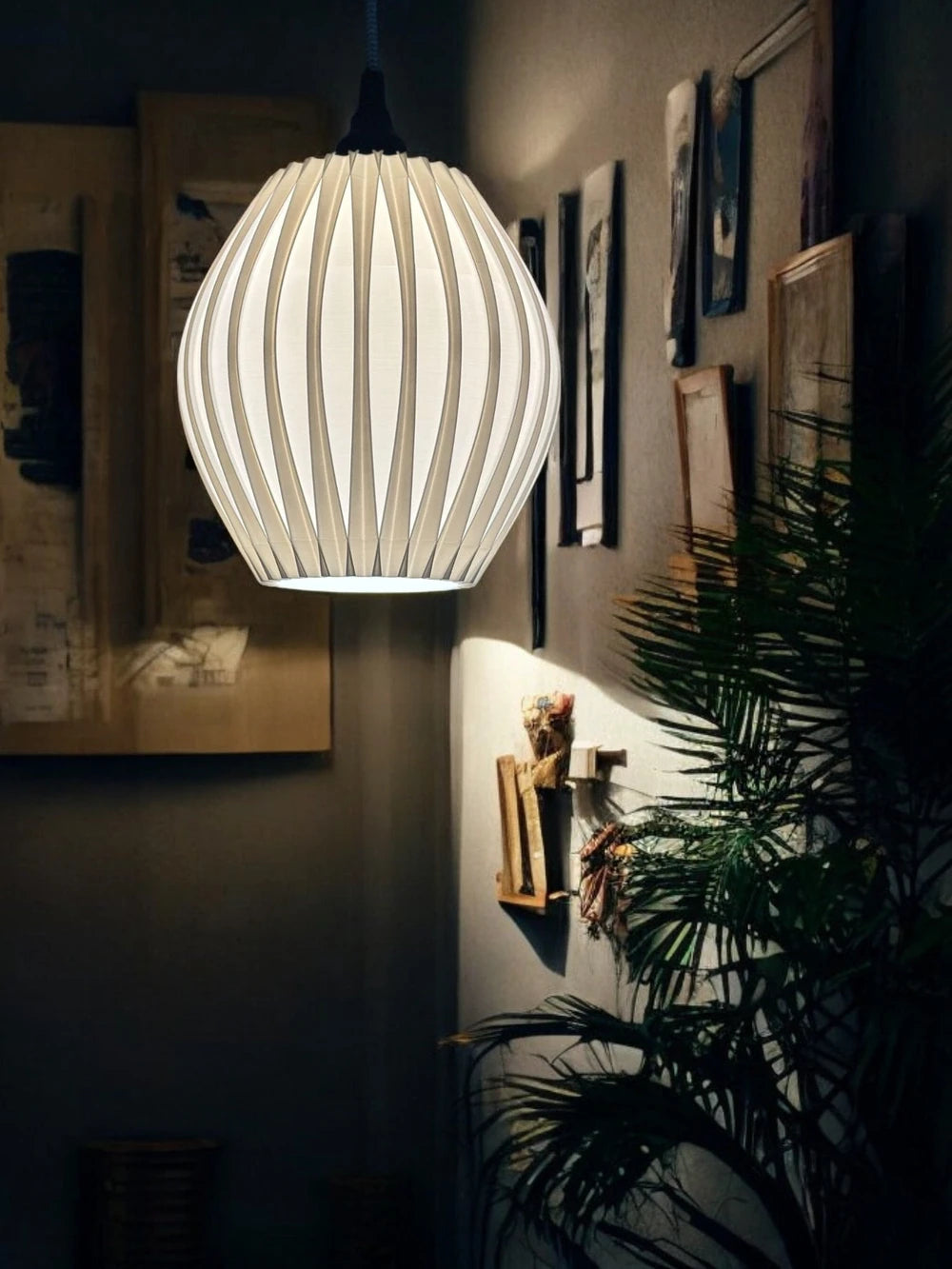 3D Printed Palm Pendant Lamp